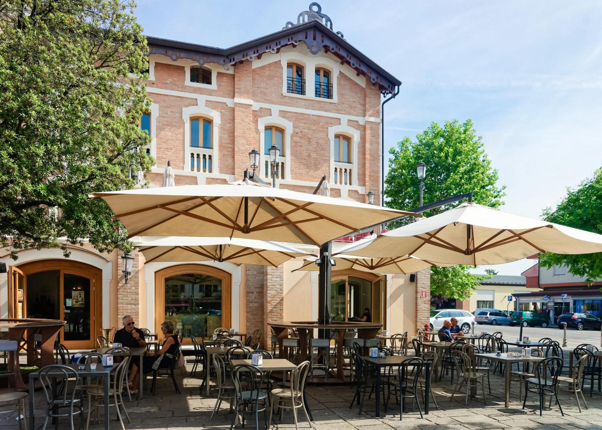 Torreglia Hotel La Torre מראה חיצוני תמונה