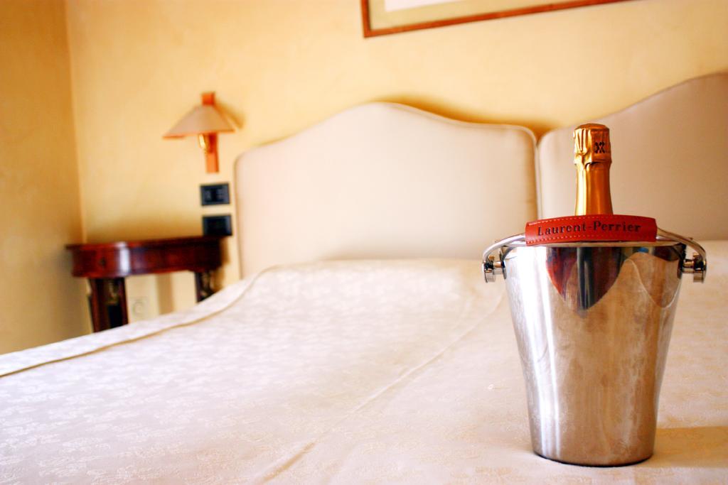 Torreglia Hotel La Torre מראה חיצוני תמונה