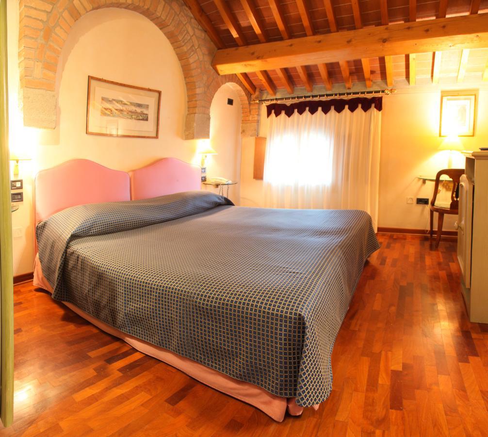 Torreglia Hotel La Torre מראה חיצוני תמונה
