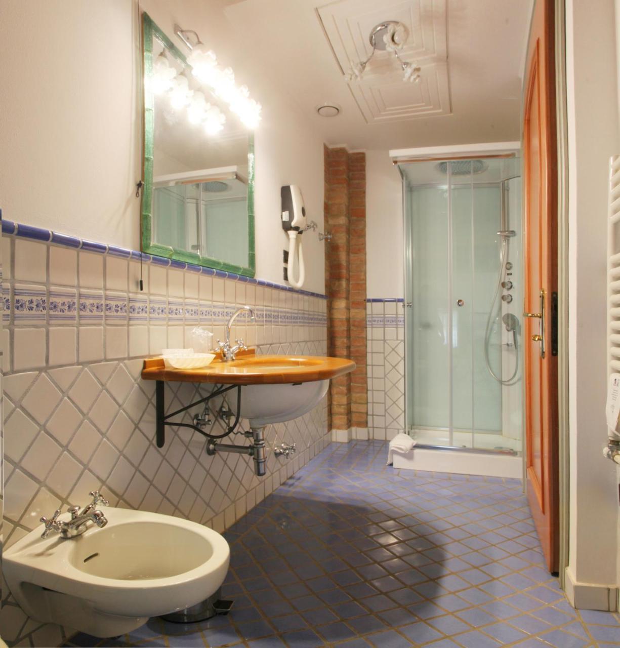 Torreglia Hotel La Torre מראה חיצוני תמונה