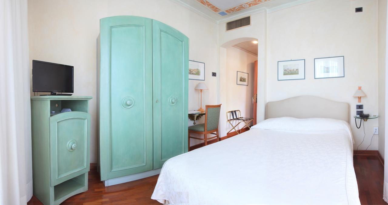 Torreglia Hotel La Torre מראה חיצוני תמונה